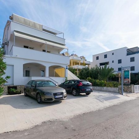 קולאן Apartments By The Sea Mandre, Pag - 4093 מראה חיצוני תמונה