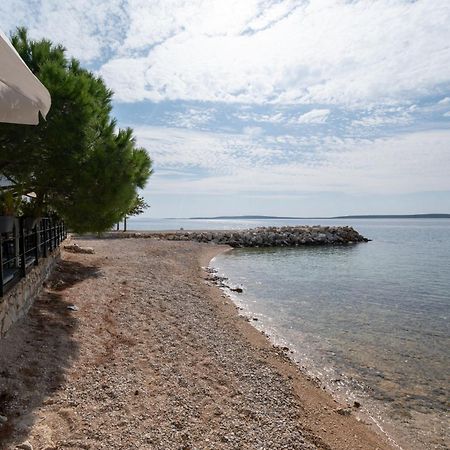 קולאן Apartments By The Sea Mandre, Pag - 4093 מראה חיצוני תמונה
