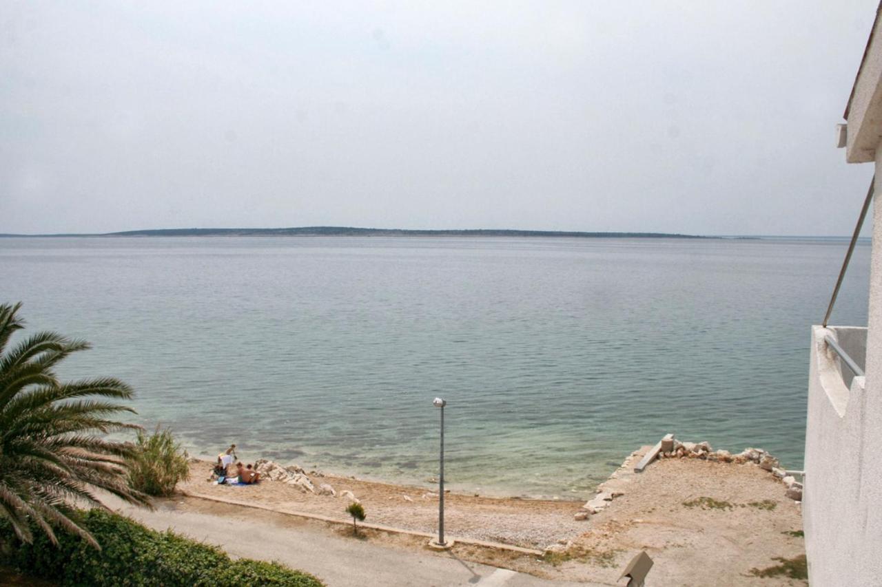 קולאן Apartments By The Sea Mandre, Pag - 4093 מראה חיצוני תמונה