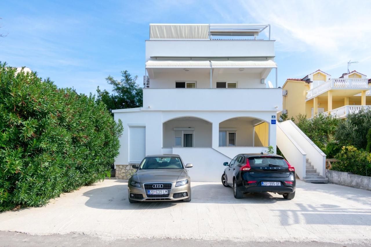 קולאן Apartments By The Sea Mandre, Pag - 4093 מראה חיצוני תמונה