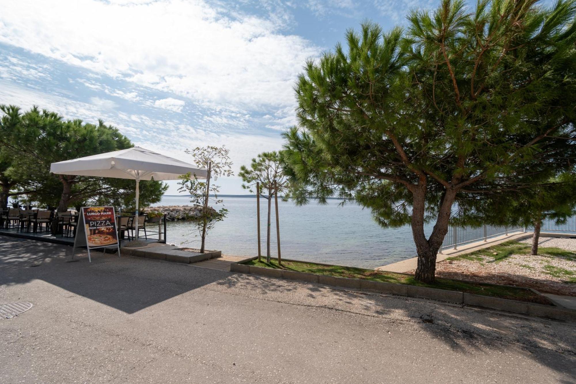 קולאן Apartments By The Sea Mandre, Pag - 4093 מראה חיצוני תמונה